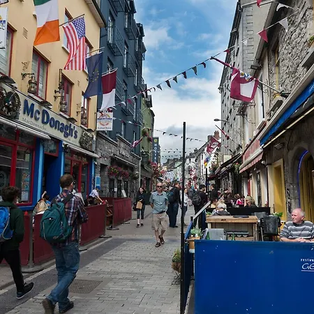 Most Photographed Street In Ireland-best Location Galway